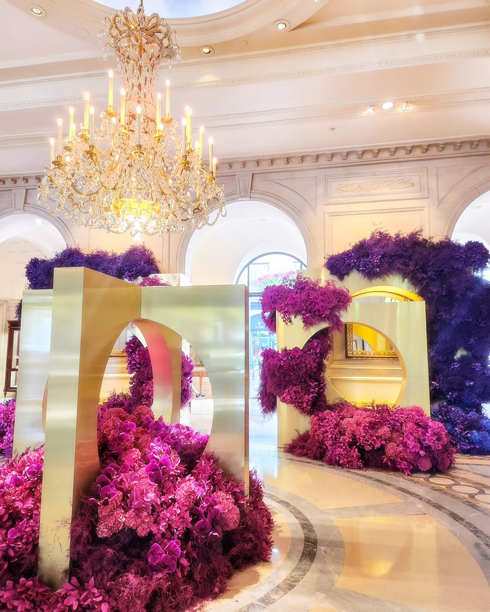 Decoração floral do Hotel Four Seasons George V em Paris para as olimpíadas