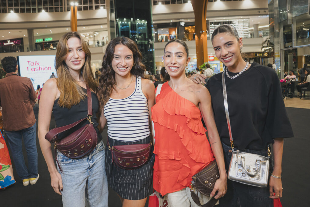 Heloisa Vieira, Mari Araripe, Bruna De Faria E Teresa Barros