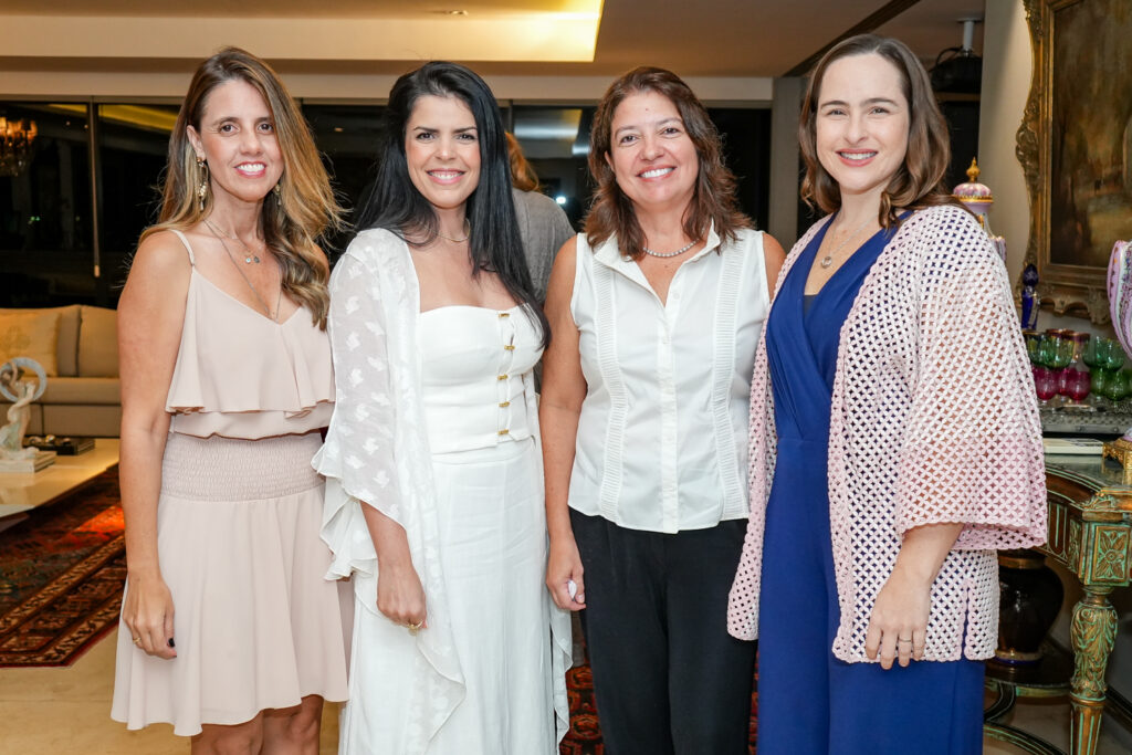 Juliana Plaster, Aline Ferreira, Georgea Pessoa E Bia Fiuza (1)