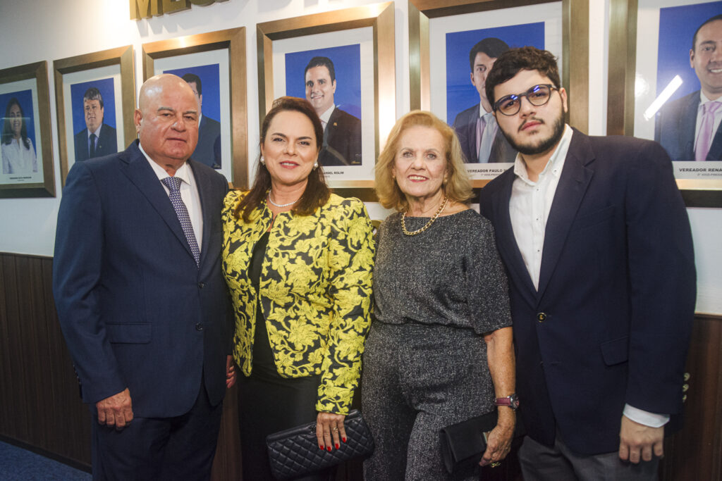 Luciano Cavalcante, Denise Cavalcante, Maria Dulceilna E Lorenzo Cavalcante