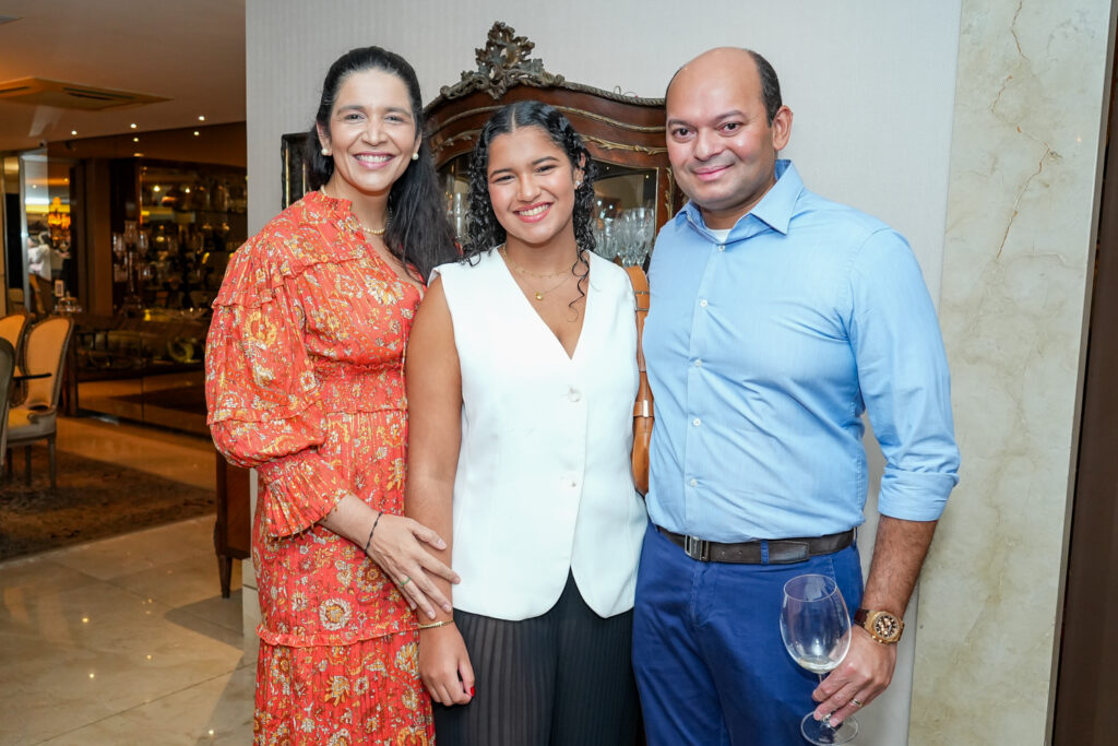 Manoela, Luisa E Otilio Ferreira (2)