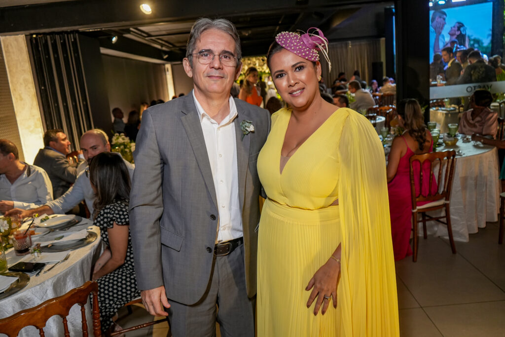 Nalson Queiroz E Roberta Ribeiro