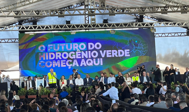 Ministros nordestinos repudiam declarações de Bolsonaro em evento com Lula no Ceará