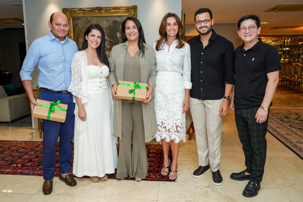 Otilio Ferreira, Aline Ferreira, Geyze Diniz, Rose Matos, Andre Farias E Alexandre Imanishi (3)