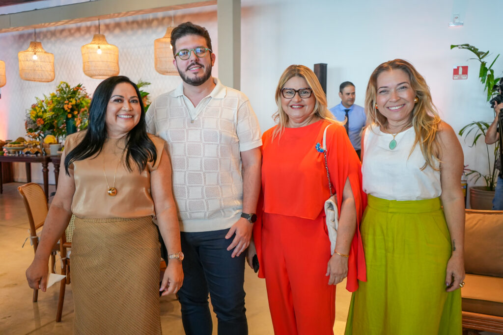 Rejane Costa, Jorge Barroso, Ana Pinheiro E Ariane Costa