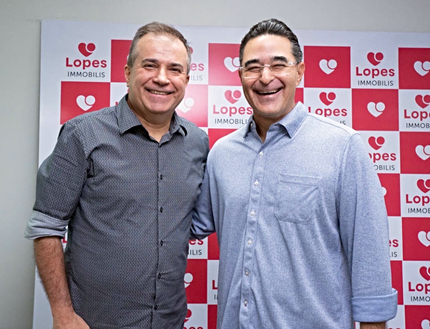 Daniel Arruda e Gardel Rolim recebem homenagens no Flash Imobiliário