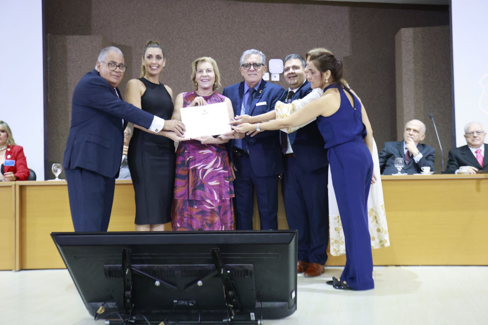 Centenário de Joaquim de Figueiredo Correia é celebrado em sessão solene na Alece