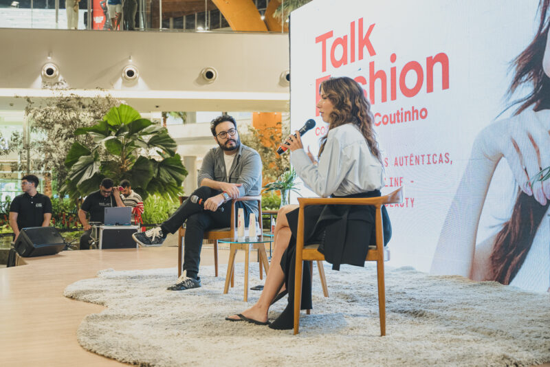 INSIGHT E BELEZA - Camila Coutinho reúne fãs e clientes no Iguatemi Bosque para “Talk Fashion”