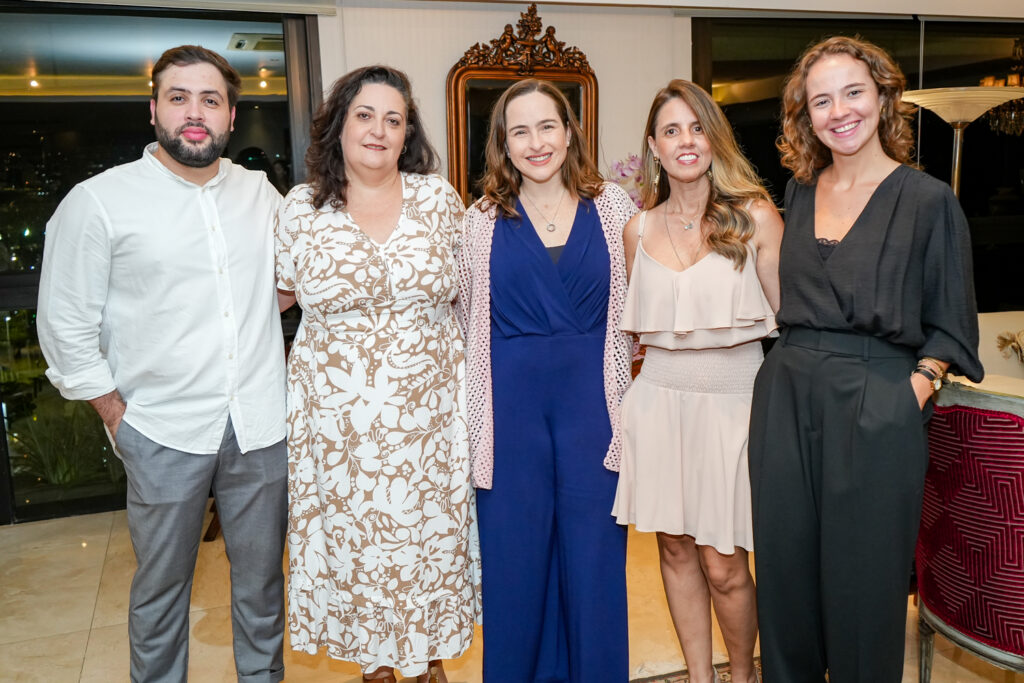 Thiago Silva, Vanessa Pinto, Bia Fiuza, Juliana Plaster E Rafaela Viera(1)