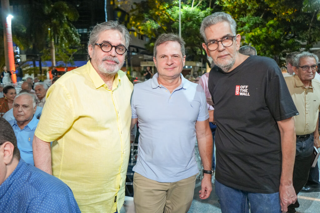 Totonho Laprovitera, Andre Borges E Savio Queiroz