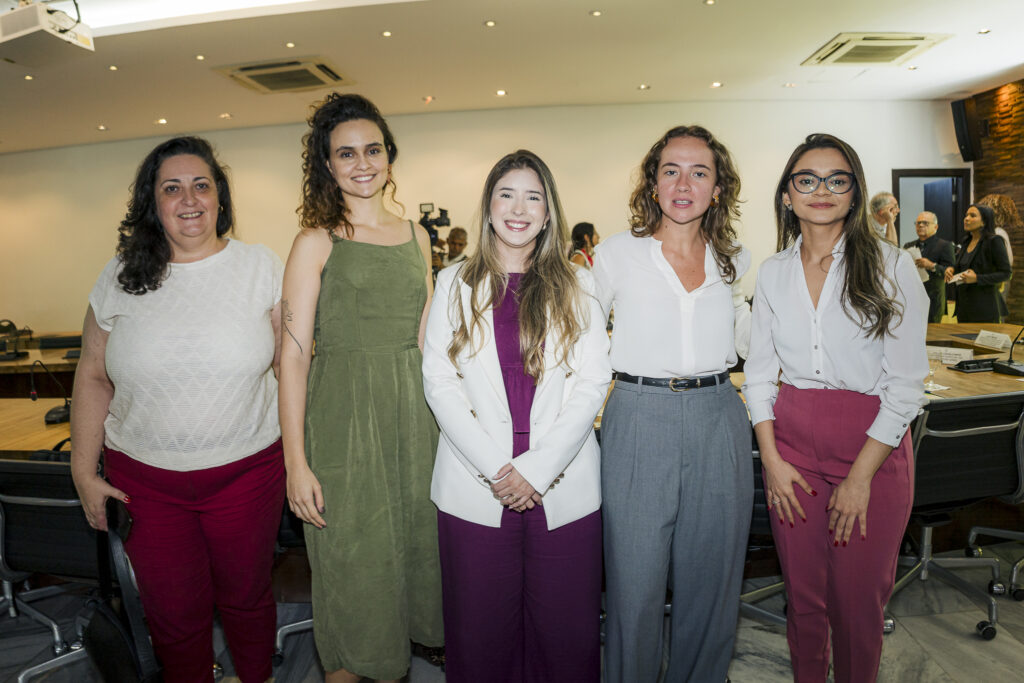 Vanessa Silva, Leticia Menoita, Vanessa Xavier, Rafaela Vieira E Giulia Soares