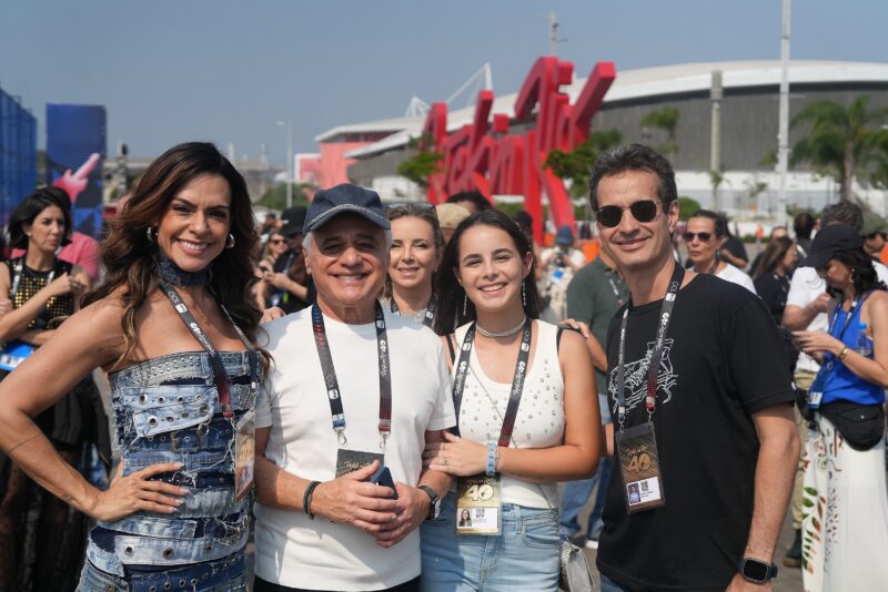 1lívia Rossi, Roberto Medina, Mariana Medina, Raissa Medina E Rodolfo Medina