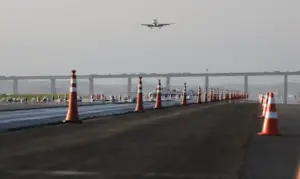 Avião, Aeroporto, Pista De Pouso, Pista De Decolagem Foto Agência Brasil