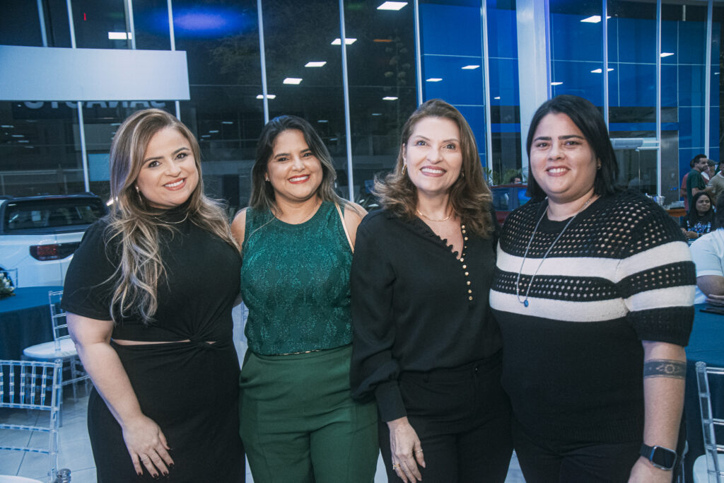 Carol Moura, Ana Virginia Almeida, Valeria Magalhes E Gisa Daniela