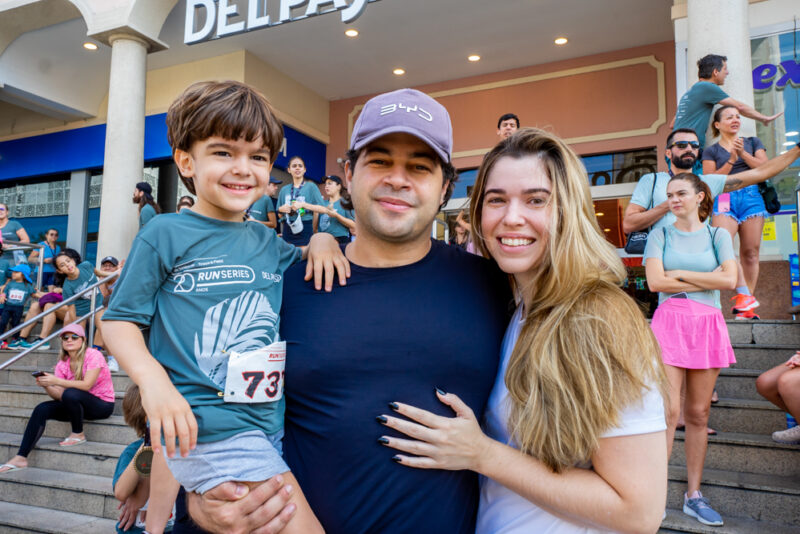 Corrida - Shopping Del Paseo sedia etapa do Santander Track&Field Run Series