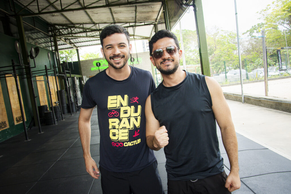 Emanuel Oliveira E Mario Henrique Barros (2)