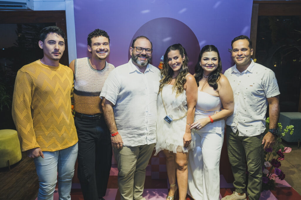 Felipe Morais, Max Petterson, Victor Costa, Vanessa Melo, Morgana Camila E Kellermann Dias