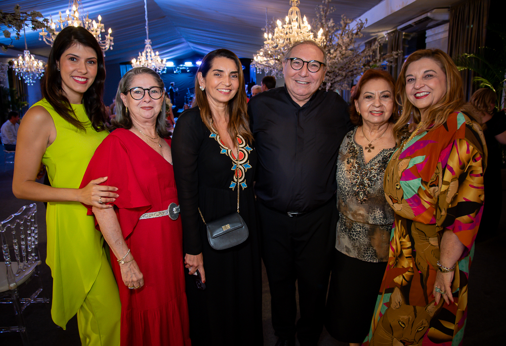 Flávia Simões, Consuelda Rios, Márcia Travessoni, Pe. Eugênio, Etheo Rios E Jacqueline Simões