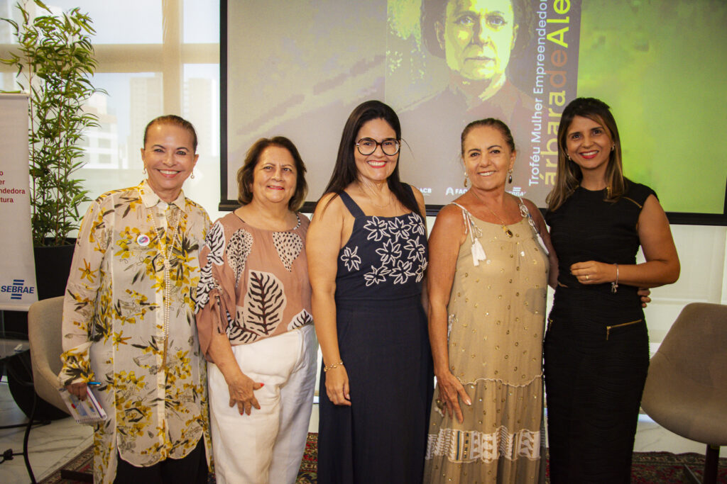 Hortencia Sucupira, Ana Ricart, Poliana Feitosa, Conceicao Guimaraes E Suelia Freitas