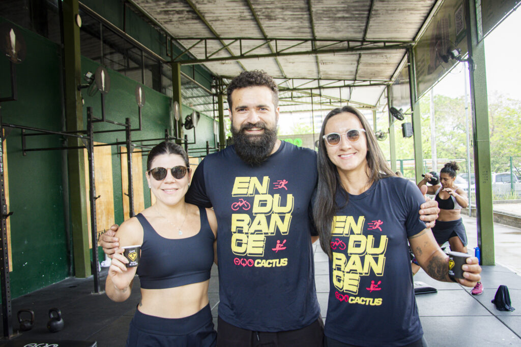 Janaina Spinardi, Jonatah Moreira E Ana Darcs (2)