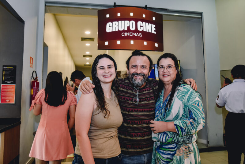 Avant-Première - Pré-estreia de “Golpe de Sorte em Paris” encanta convidados no Cine Del Paseo