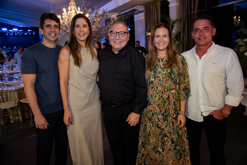 Maurício Tarjino, Marilia Fiuza, Pe. Eugênio, Ticiana E Daniel Sidrin