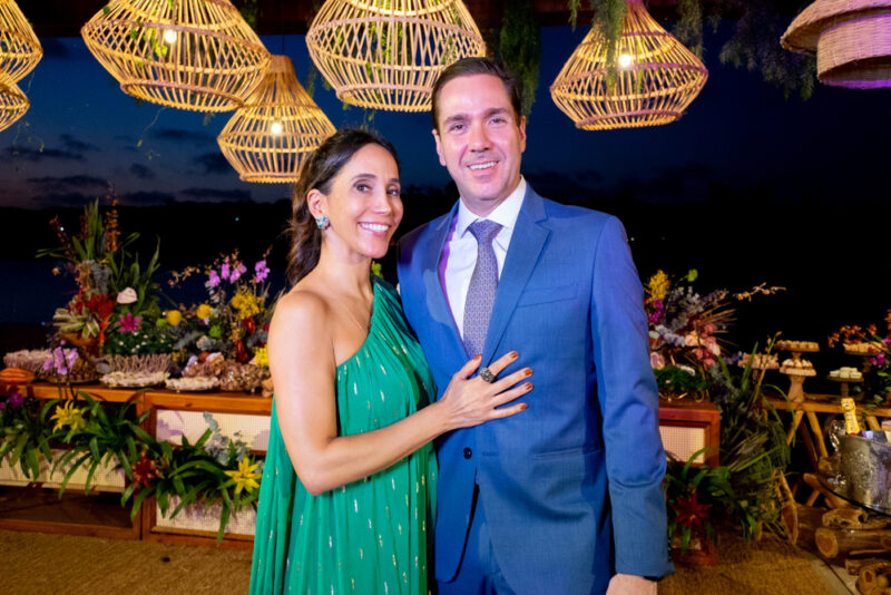 Casamento - Mariana Fiúza e Francisco Mendes celebram união com bênção na Lagoa do Uruaú