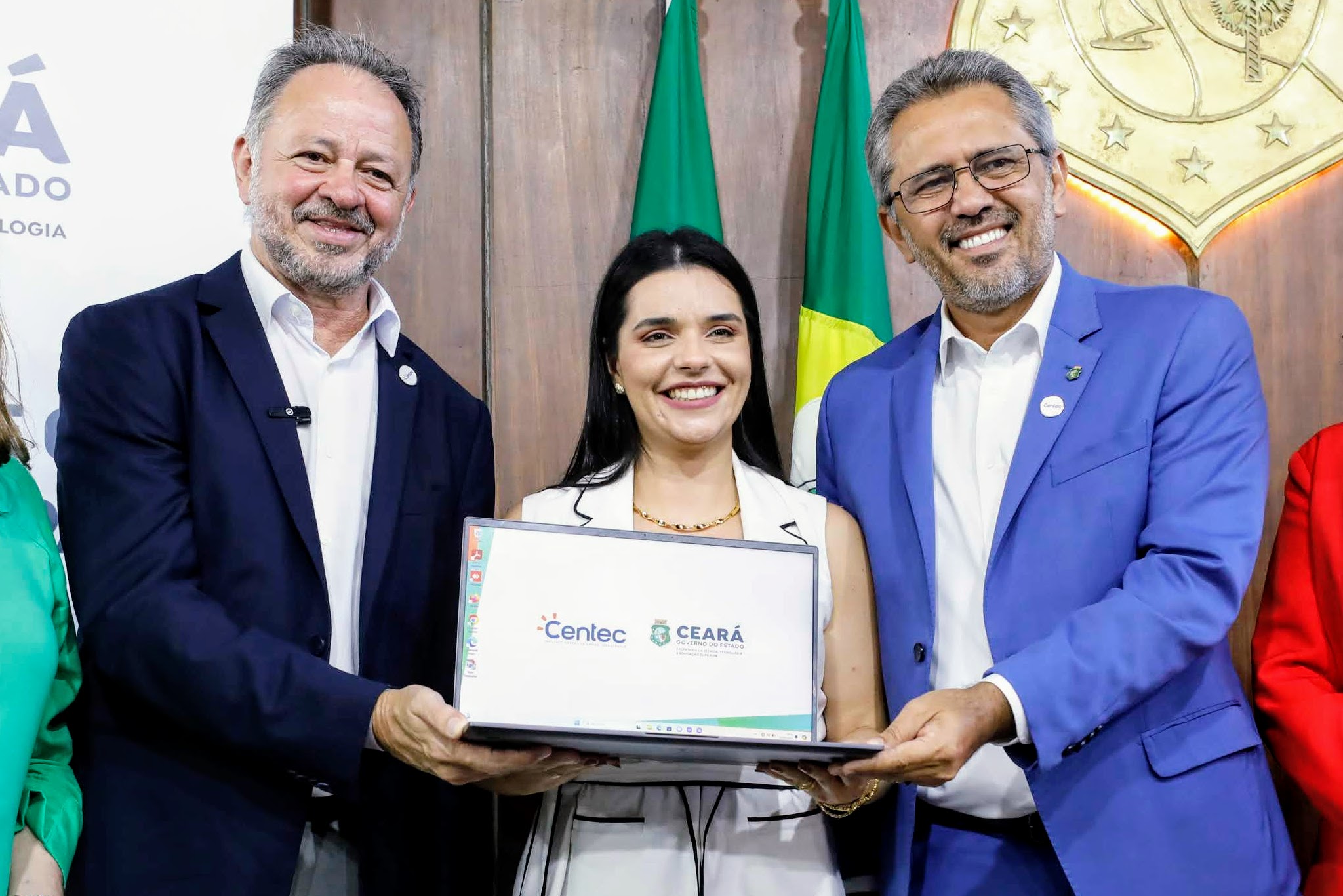 Centec renova estrutura com 640 notebooks para unidades de todo o Ceará