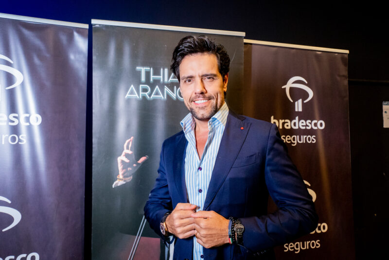 Espetáculo - Thiago Arancam apresenta Tributo Três Tenores no Teatro RioMar