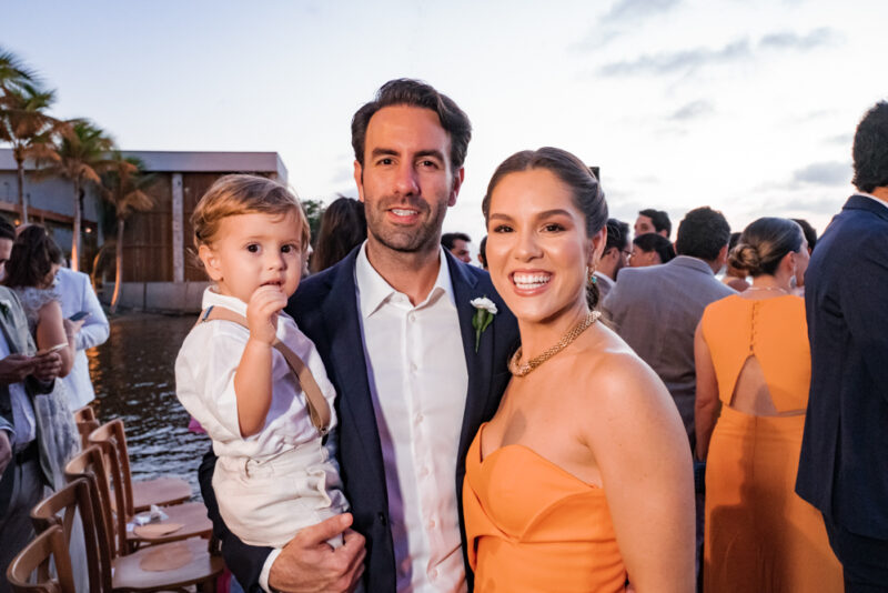 Casamento - Mariana Fiúza e Francisco Mendes celebram união com bênção na Lagoa do Uruaú