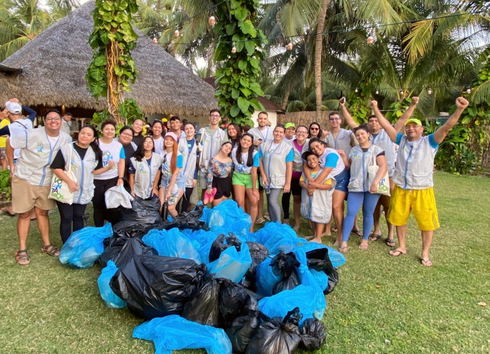 M. Dias Branco realiza limpeza de praias em três estados da Região Nordeste