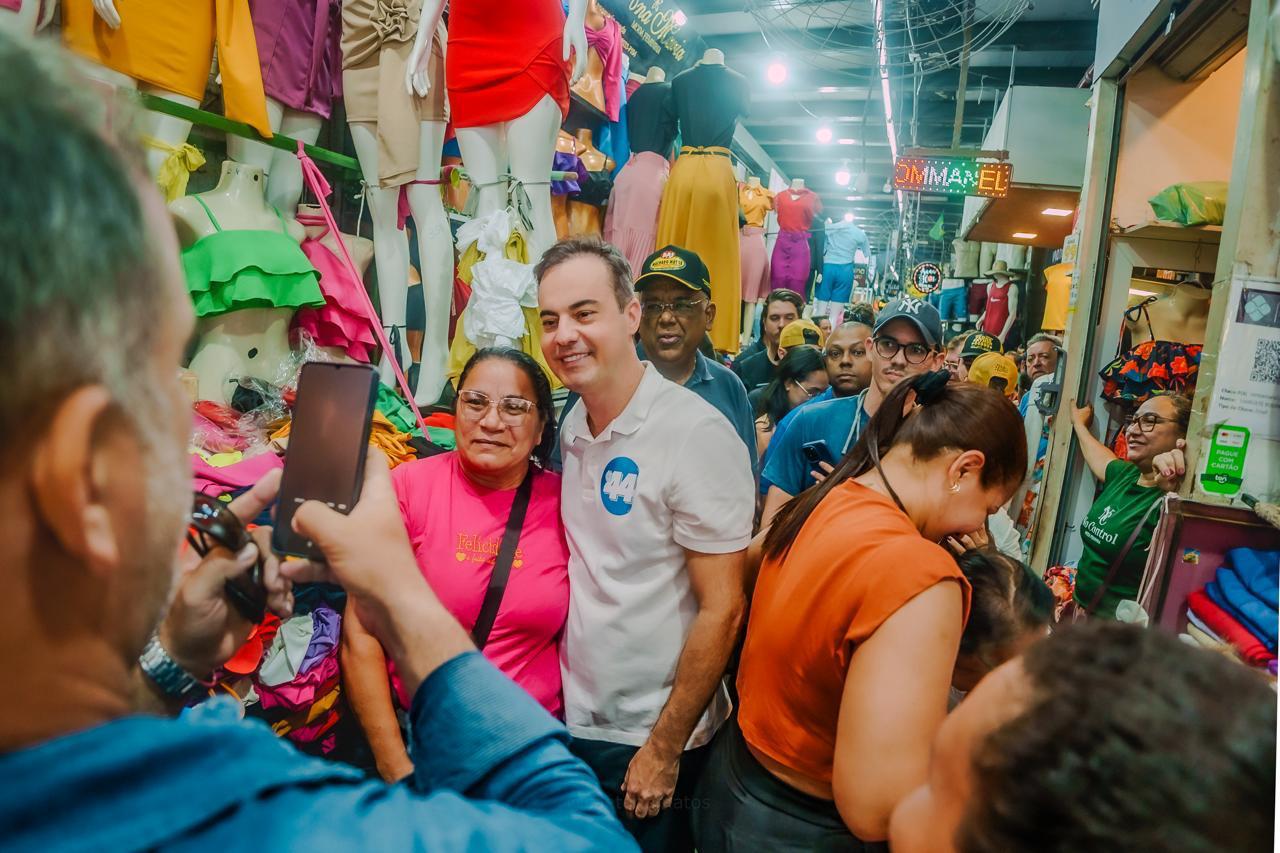 Capitão Wagner reforça compromisso com empreendedores em visita ao Buraco da Gia