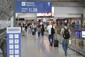 Aeroporto, Passageiros, Turistas Foto Governo Do Ceará