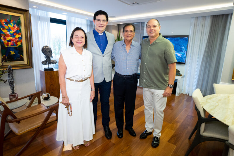 Bênção e alegria - Padre Reginaldo Manzotti participa de encontro na BSPAR