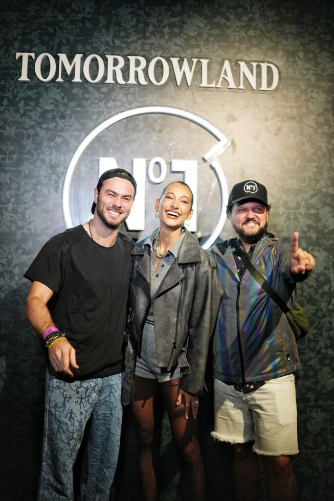 Antonio Oliva, Larissa Sarahyba E Guilherme Maranhão