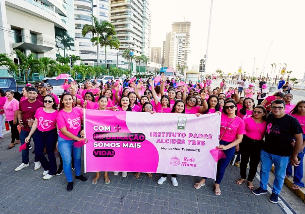 CRIO e Rede Mama realizam edição da Caminhada Rosa na orla de Fortaleza