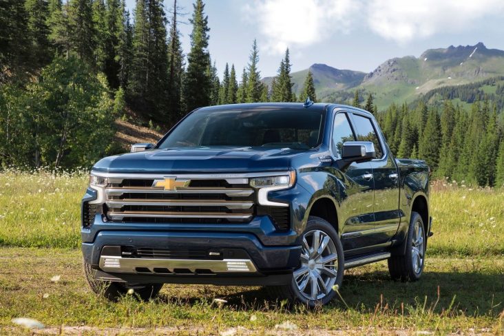 Chevrolet Silverado 2023 Azul De Frente 732x488