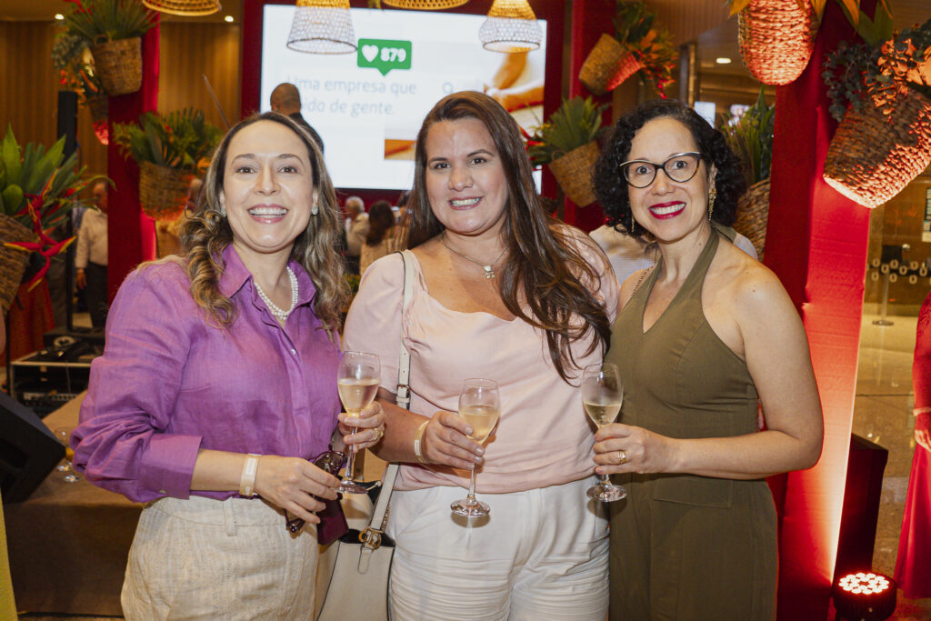 Christine Muniz, Adriane Pimentel E Adriana Bastos