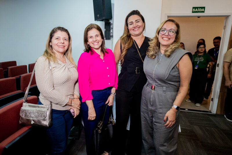 Gastronomia transformadora - Chef Rodrigo Oliveira compartilha visão inovadora sobre gastronomia em palestra no Senac Ceará