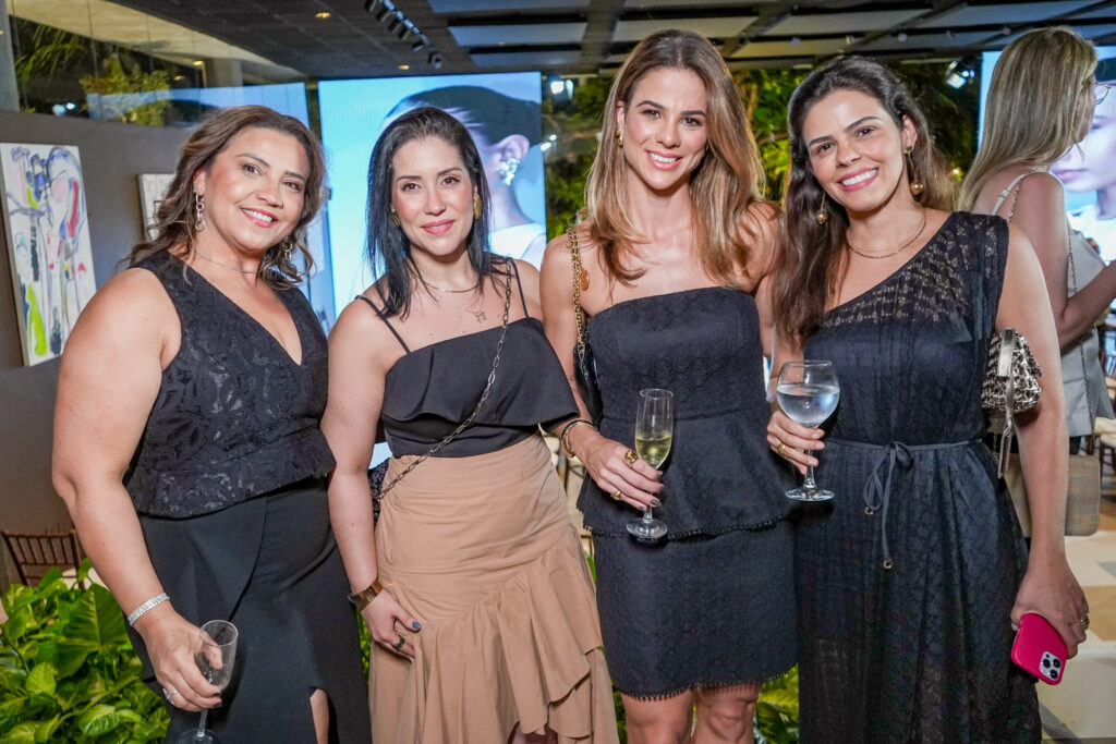 Claudia Possidonio, Paula Rocha, Juliana Roma E Josi Aguiar (2)