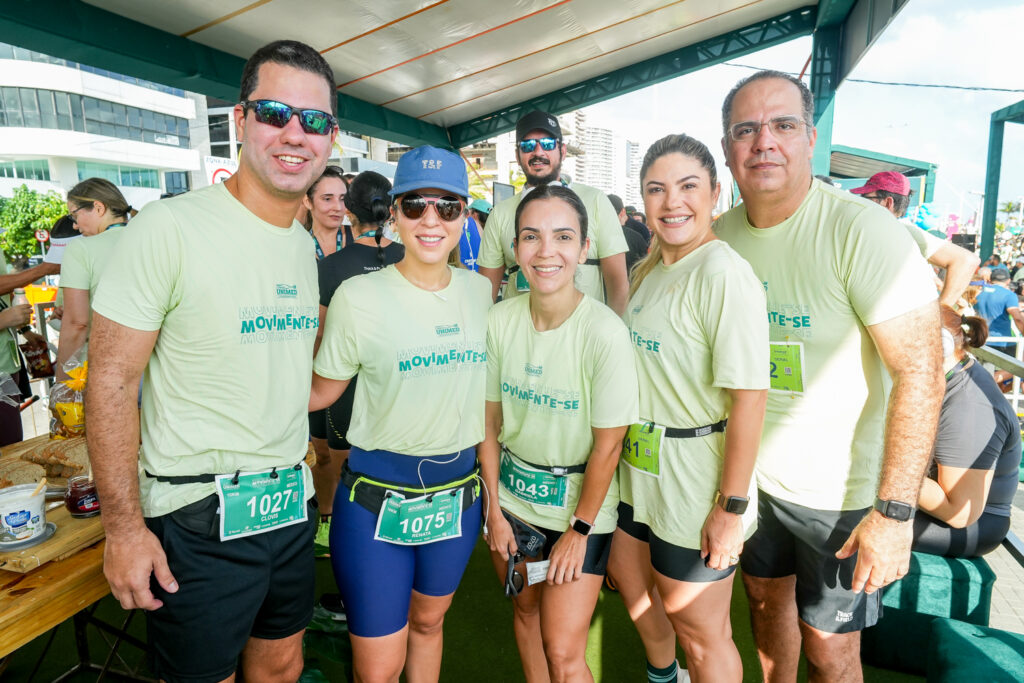 Clovis Coelho, Renata Coelho, Gabriela Torquato, Kersya Coelho E Gustavo Coelho