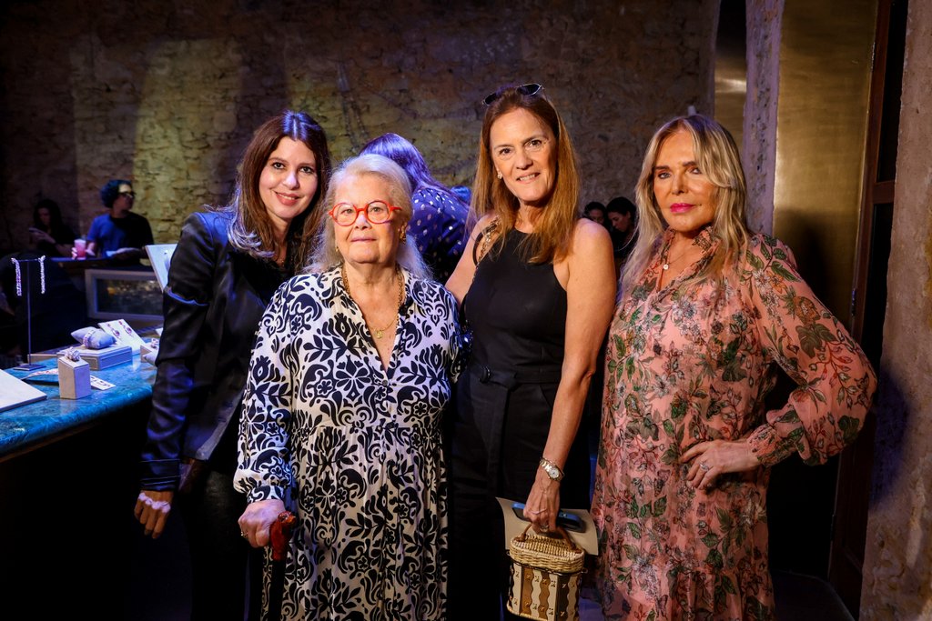 Fátima Campos, Cleia Mendonça, Débora Mendonça E Laja Zylberman 5210