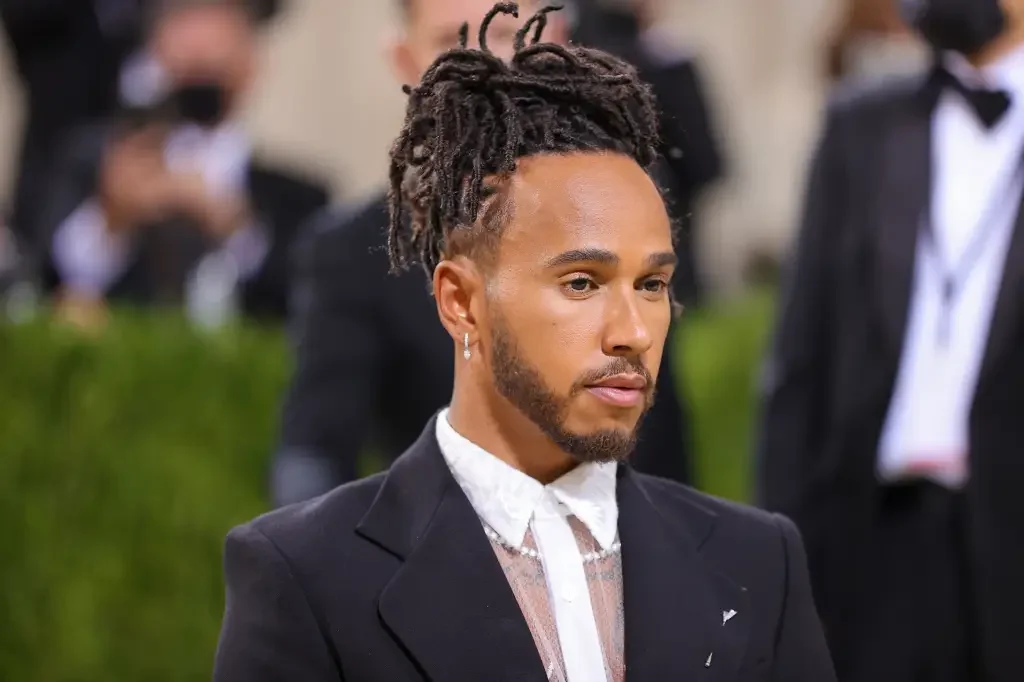 Met Gala 2025 terá Pharrell, Lewis Hamilton e  A$AP Rocky como coanfitriões