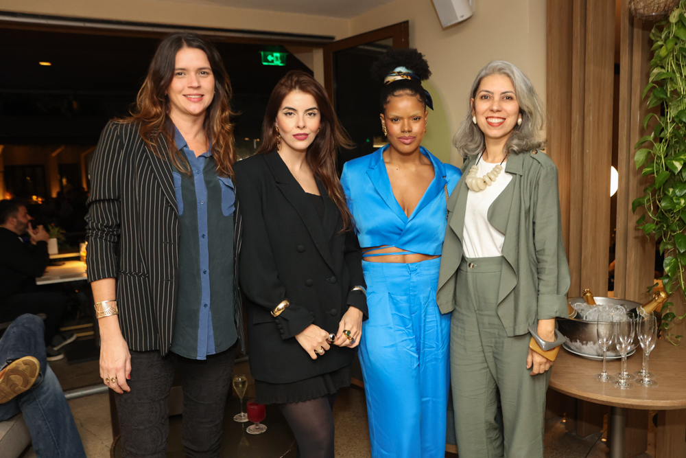 Jeannine Crepon, Jemima Haicki, Josy Ramos E Marcela Soares