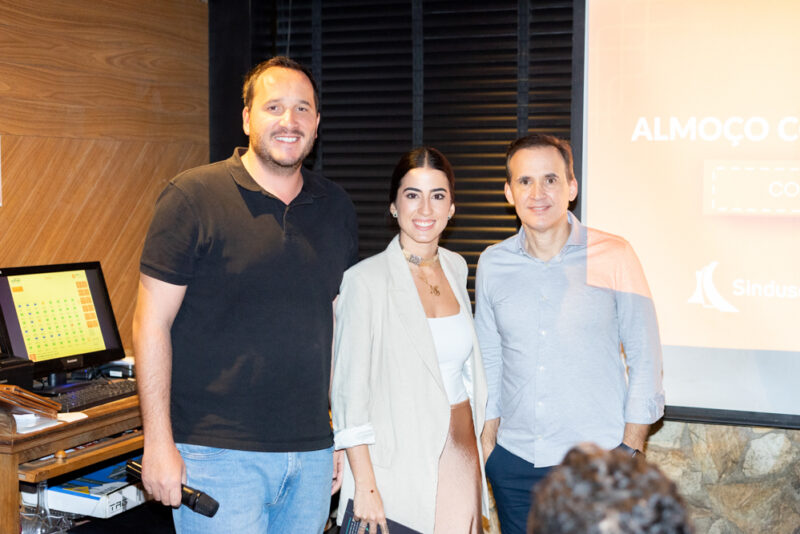 Conexões imobiliárias - Fernando Amorim, da Moura Dubeux, participa de almoço empresarial organizado pelo Sinduscon Jovem