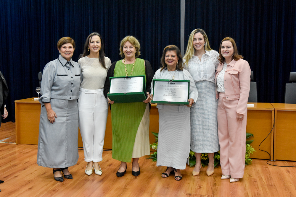 Luiza Trajano e Annette de Castro recebem títulos de cidadania cearense na Alece