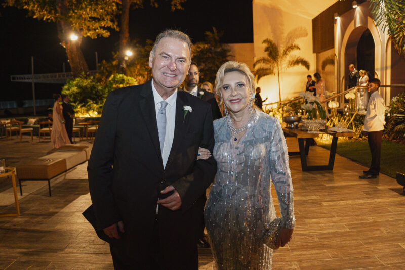 Casamento em grande estilo - Mafrense Sousa e Júlio Alves celebram união no La Maison