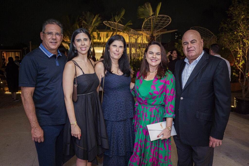 Marcus Medeiros, Natalia Medeiros, Roseanne Medeiros, Denise Cavalcante E Luciano Cavalcante