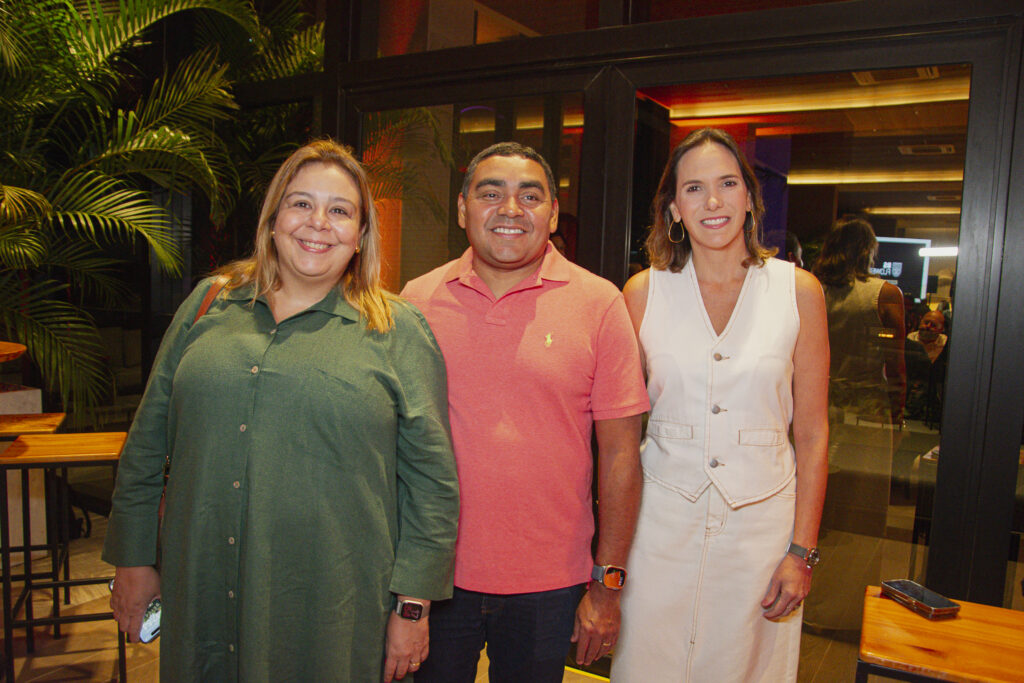 Raquel Freitas, Andre Lima E Renata Santos