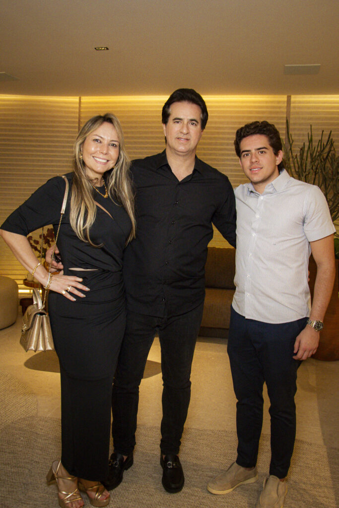 Talynie Mihaliuc, Flávio Menezes E Flávio Neto (1)